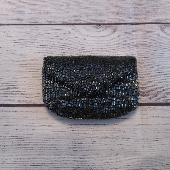 Accessorize Beaded Coin Purse - Picture 2 of 5
